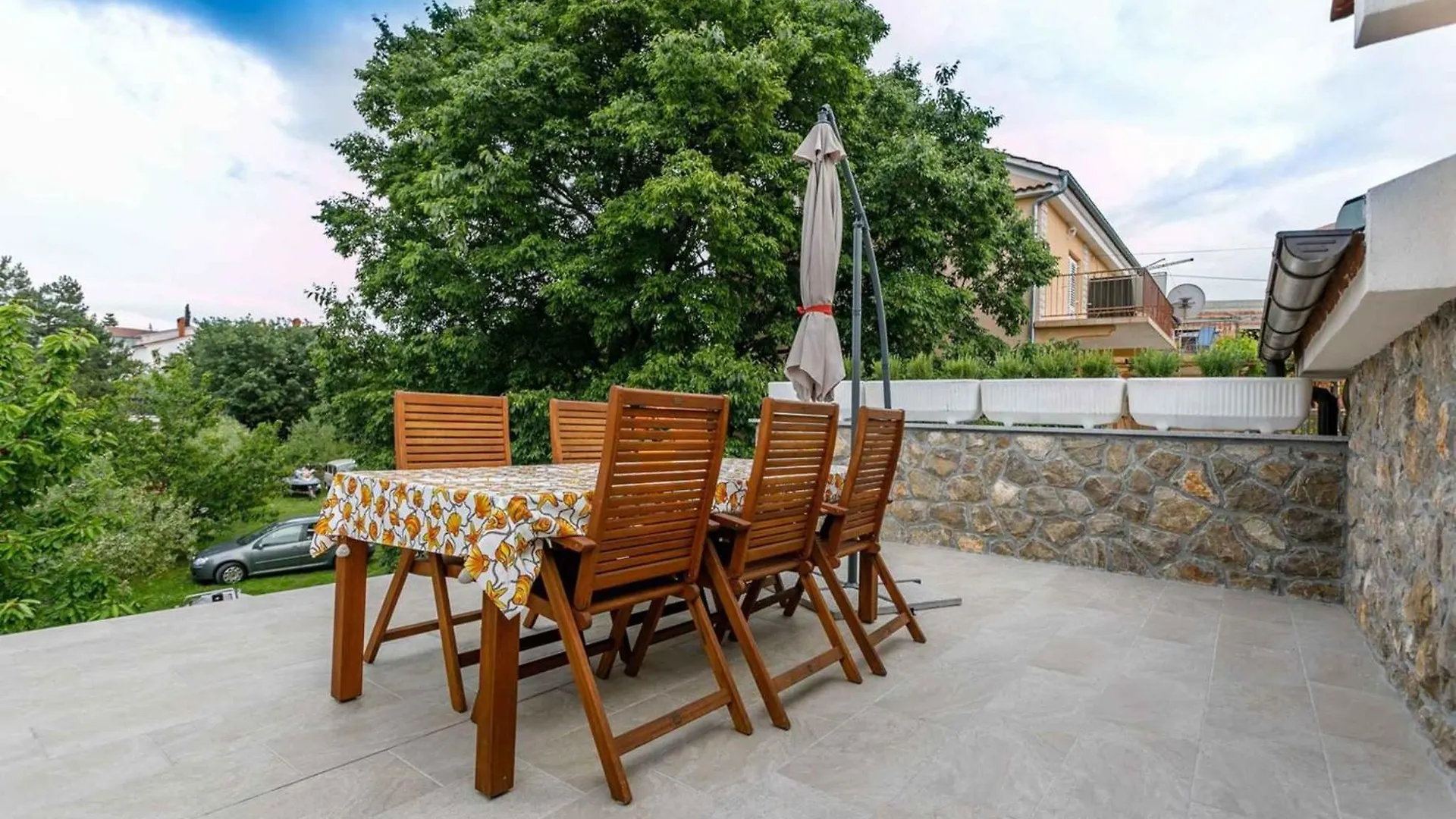 Apartment In Malinska/Insel Krk 38057 0*, مالينسكا كرواتيا